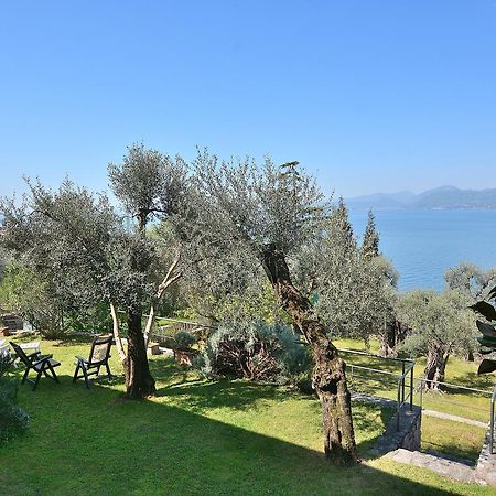 Villa Retro Torri Del Benaco Dış mekan fotoğraf